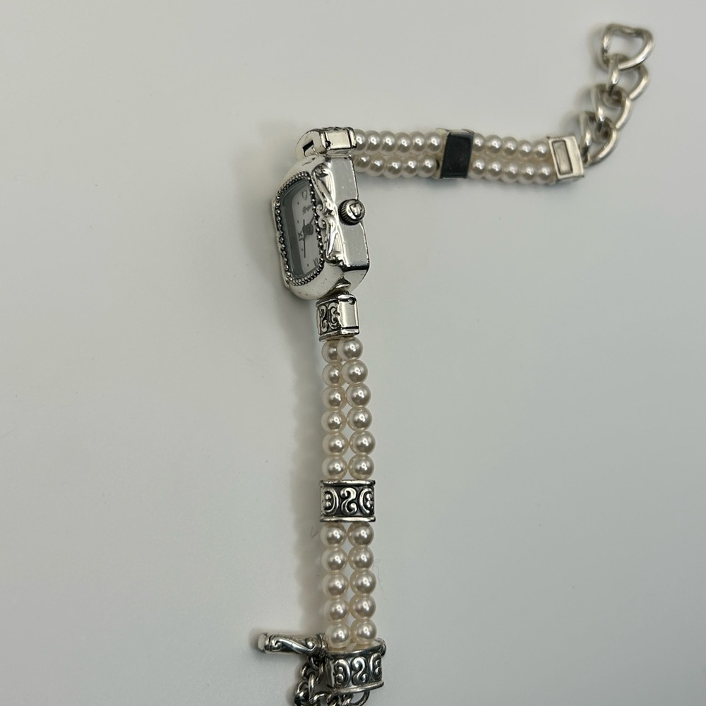 Brighton Emporia Watch 8" Faux Pearls Silver Plated Toggle Has New Battery - Picture 9 of 11